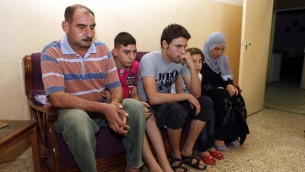Suriye uyruklu yabancılara bir yıllık ikamet tezkeresi verilmeye başlandı !